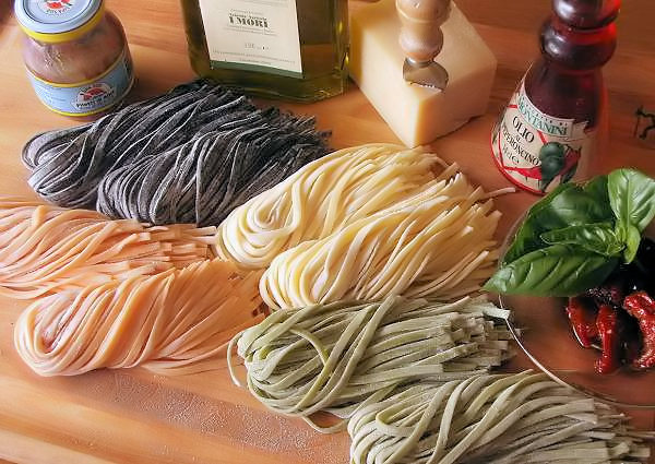 生パスタ4種セット（合計8食分）をプレゼント！