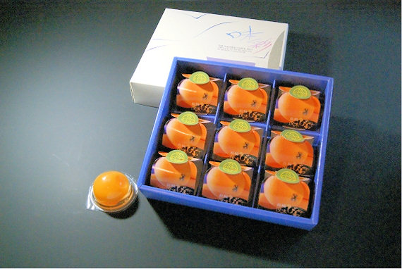 茂木びわゼリー9個入りをプレゼント！